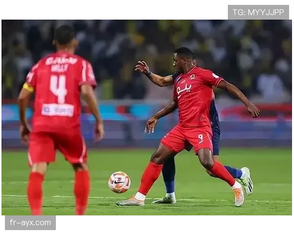 佛罗伦萨核心球员状态回暖，球队竞争力稳步提升全力备战新赛季