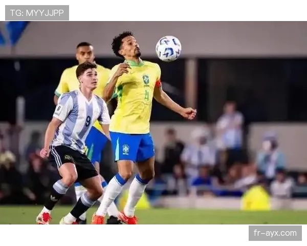 巴西队控球战术焕然一新，技术流派引领足坛新风潮