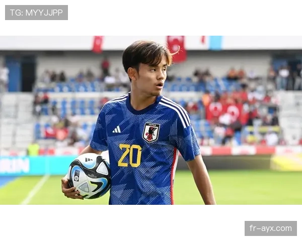 久保建英:边路突破与组织能力双线输出解析 久保建英:边路突破与组织能力双线输出解析