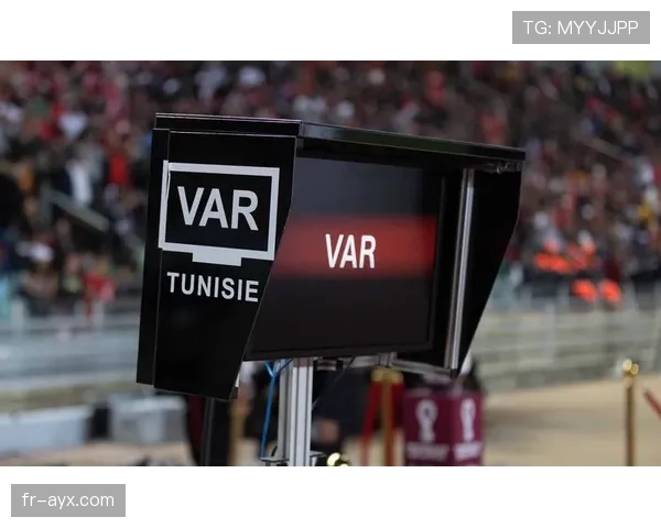 VAR改判规则到底如何界定“明显错误”标准？深度解析裁判心理边界